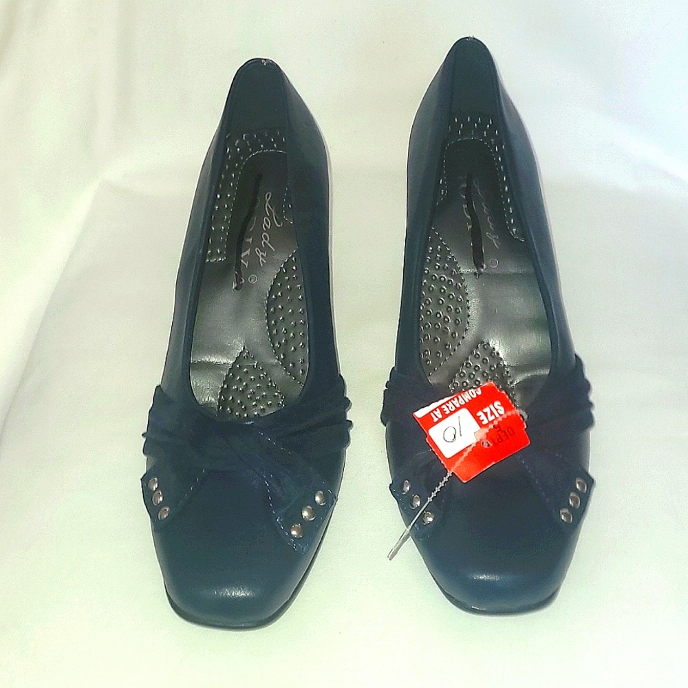 NWT Lady Godiva Blue Wedges